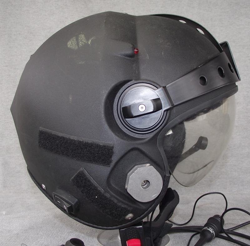 German Paratrooper/Special Forces HALO, JH-05, Jump Helmet. — image 4