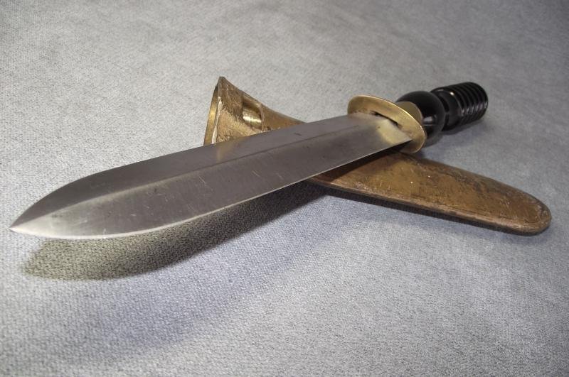 Siebe Gorman Divers Knife. — image 7
