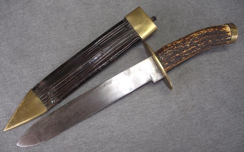 Massive Anglo Indian Bowie Knife. — image 3