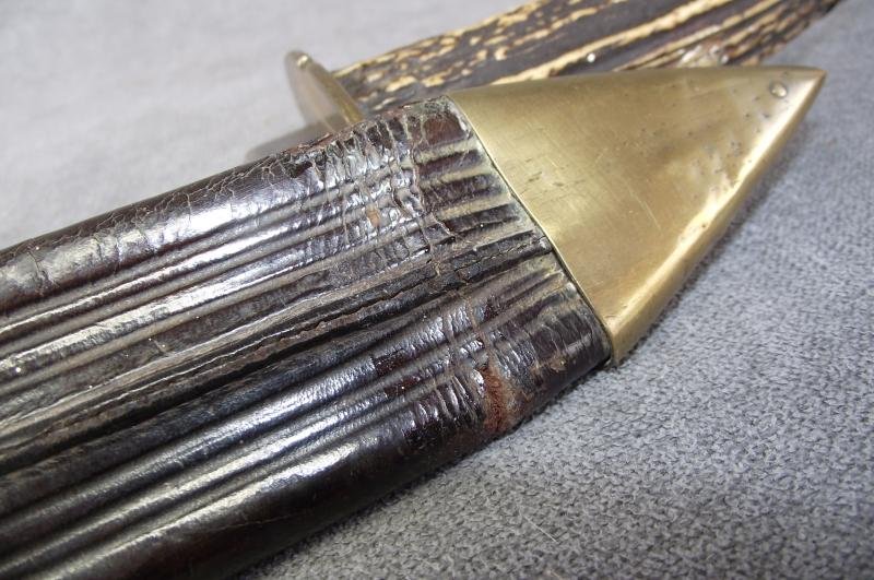 Massive Anglo Indian Bowie Knife. — image 9