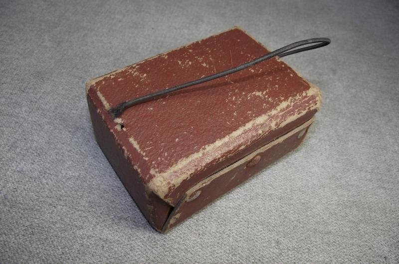 Boxed WW2 British Army MT Goggles. — image 9