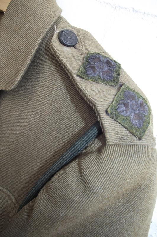 PRICE REDUCED! 1916 Dated Attributed Rifle Brigade Officers Tunic. — image 4