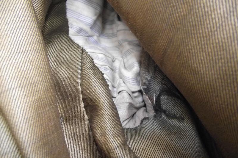 PRICE REDUCED! 1916 Dated Attributed Rifle Brigade Officers Tunic. — image 8