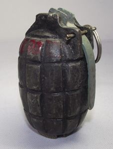 British WW1 No5 MK1 Grenade with Mills Munitions 1916 Base …