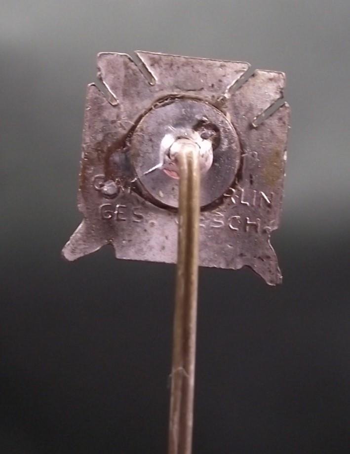 WW2 German Stick Pin. Reichstreubund Membership. 9mm. — image 4