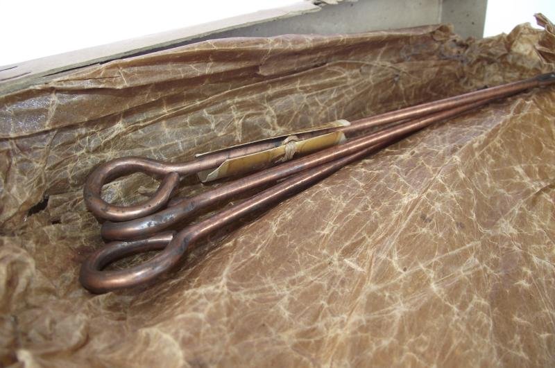 WW2 Smith and Wesson Cleaning Rods, Boxed. — image 5