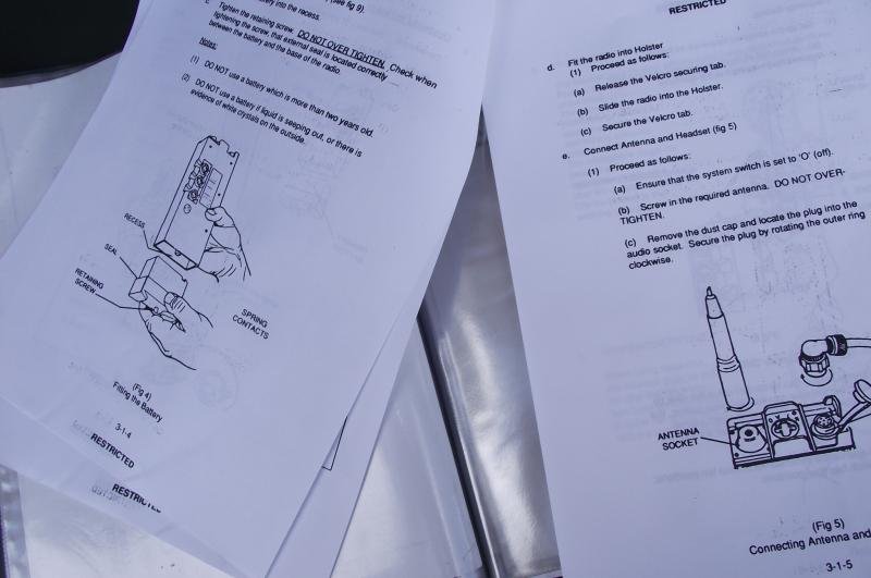 UK PRC-320 Radio User Handbook. 144 Parachute Field Ambulance Lot. — image 8