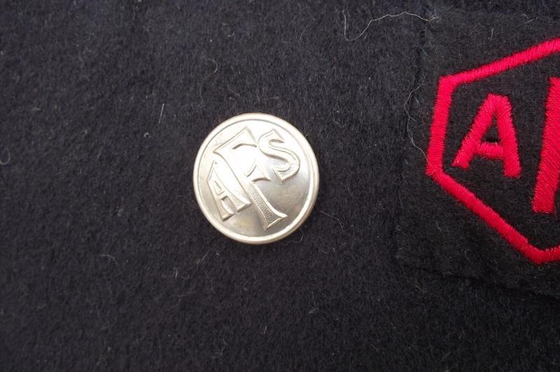 Early WWW2 British AFS Tunic. — image 6