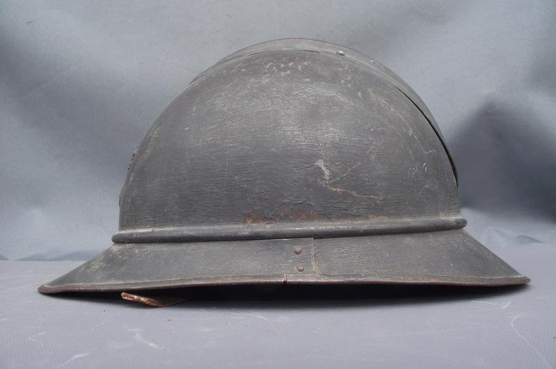 French WW1 Adrian Helmet. — image 4