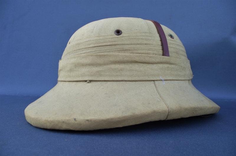 Bombay Bowler. — image 2