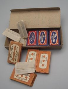 German Personal Item. Razor Blade Packets.
