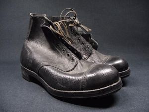 British Military Ammo Boots, Size 8.