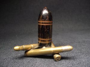 Souvenir Shell Form Lighter.