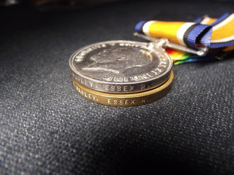WW1 British Medal Pair. Essex Regiment. — image 5