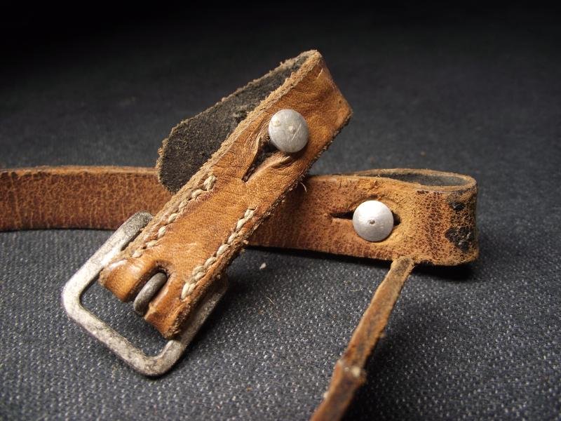 Complete WW2 German Steel Helmet Chinstrap. — image 4