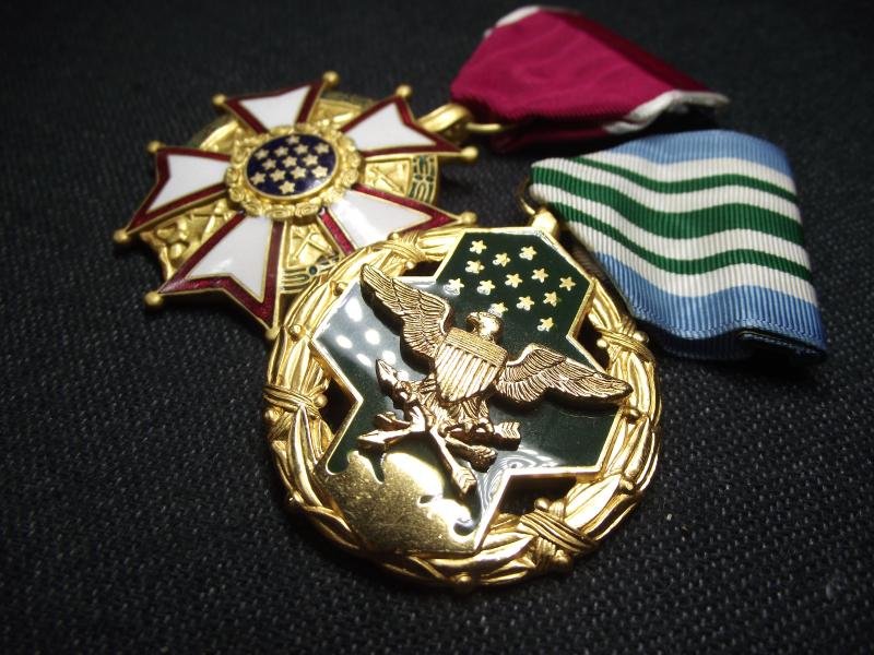 2 X U.S. Medals. Legion of Merit and Joint Service Commendation Medals. — image 3