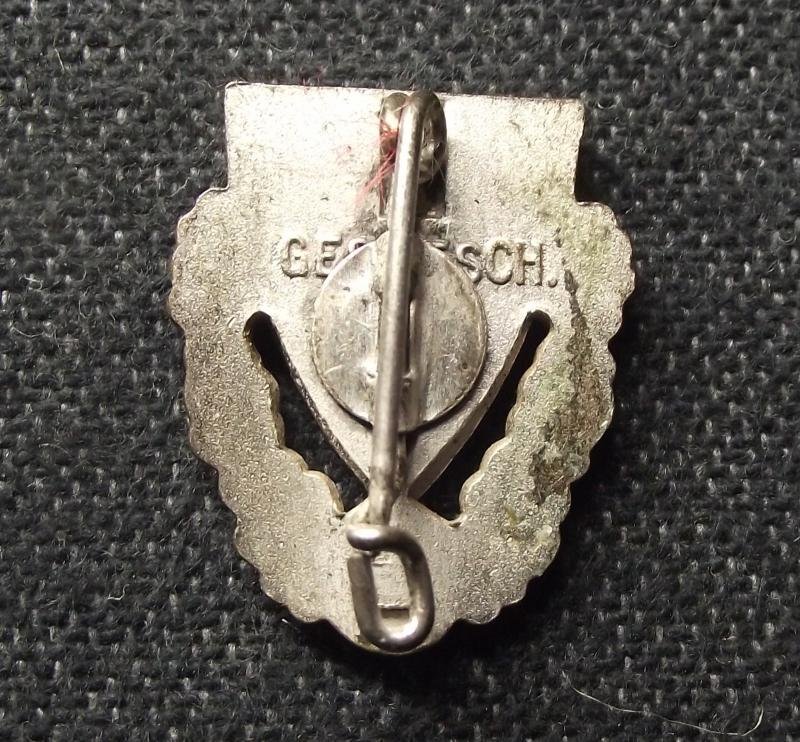 WW2 German NS-RKB Forty Year Service Membership Enamel Badge — image 3