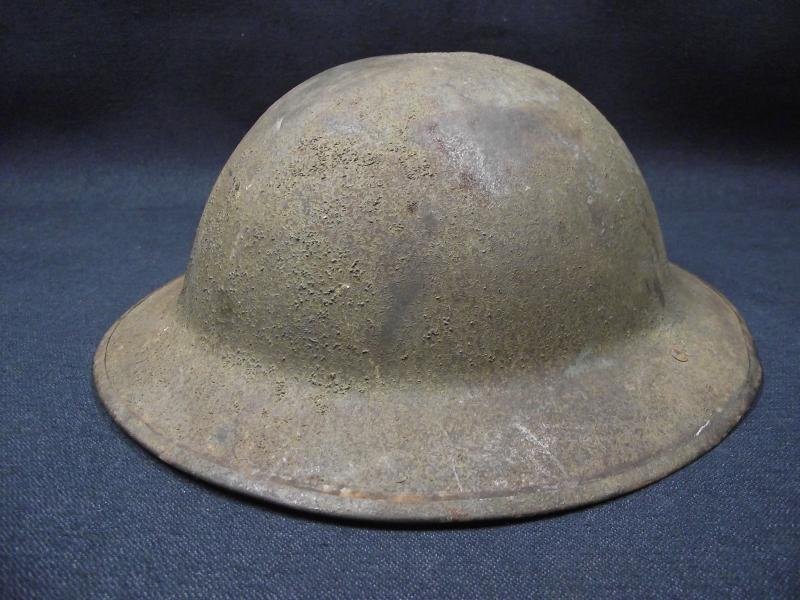 British WW1, Brodie, MK1 Steel Helmet. Named. — image 3