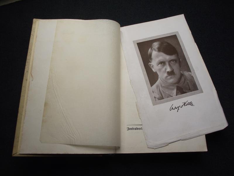 Adolf Hitler Mein Kampf. Wedding Edition. Kamen, 1940.. — image 6