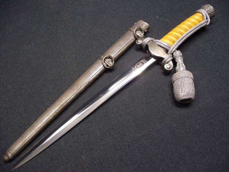 WW2 German Army Officers Dagger. Ernst Pack & Sohne. — image 2