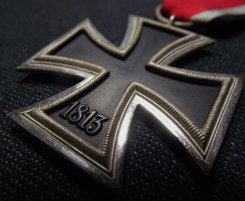 Mint 2nd Class Iron Cross and Paper Packet. Carl Forster. — image 8