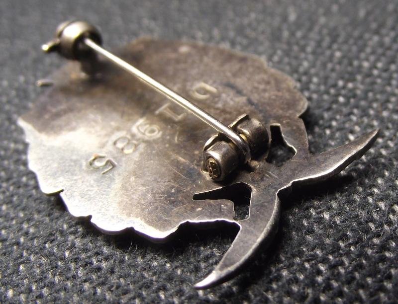 Rare WW2 Air Transport Auxiliary ''ATA'' Membership Lapel Badge. Numbered. — image 6