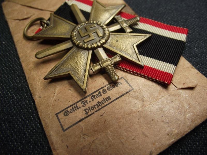 2nd Class War Merit Cross, KVK, with Swords and Paper Packet of Issue. Gottlieb Friedrich Keck&Sohn. — image 5