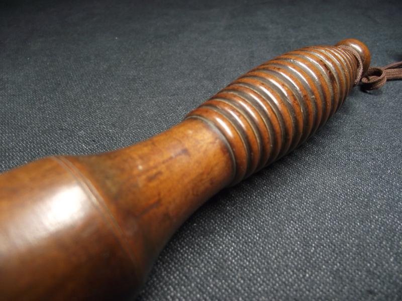 Victorian Police Truncheon. — image 4