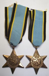 2 X Air Crew Europe Medals. Reproduction.