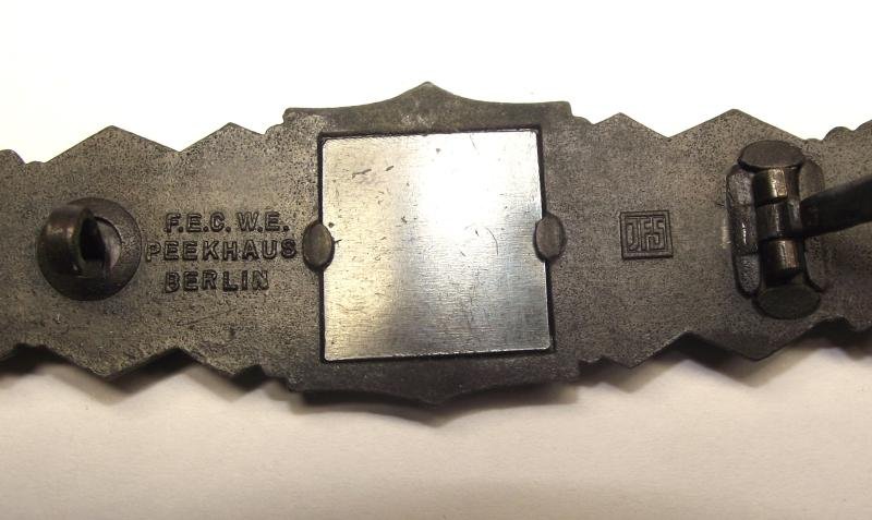 WW2 German Bronze Grade Close Combat Clasp. JFS. — image 8