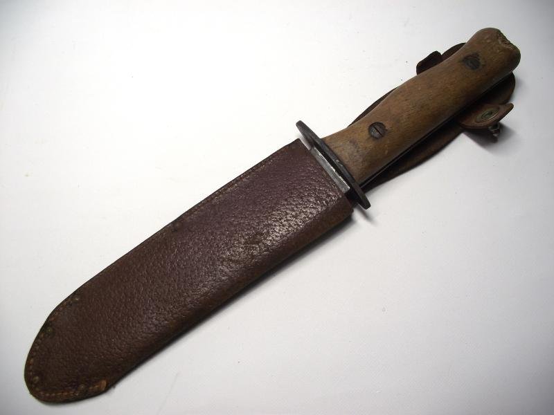 British 1st Pattern Type D Survival Knife. Wilkinson, IB/4594. — image 3