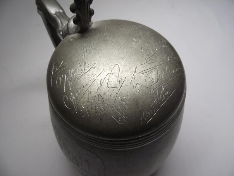 Dutch Jacht 323 Squadron Dedicated Souvenir Beer Tankard. — image 6
