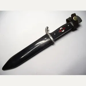WW2 Hitler Youth Knife. M7/13 - Arthur Schuttelhofer.
