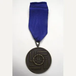 WW2 German SS 8 Year Long Service Medal. Type2.