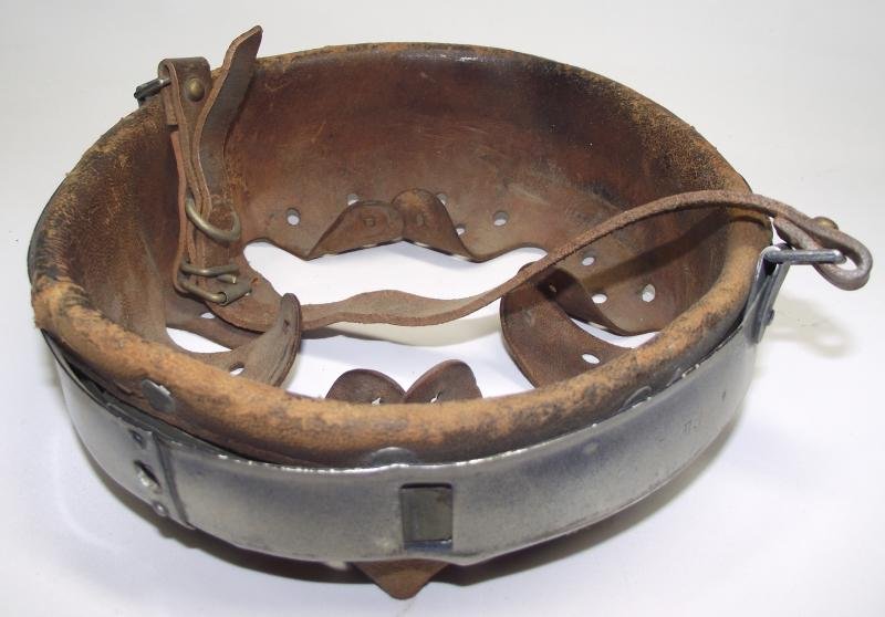 Scarce 1935 Dated Single Band Aluminium M35 Helmet Liner. — image 2