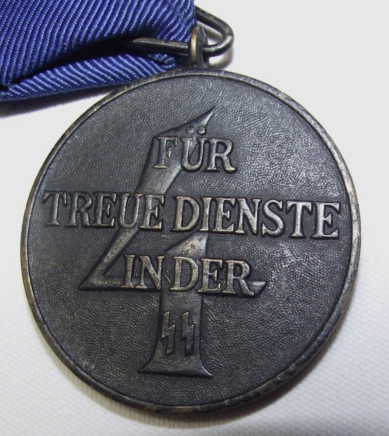 WW2 German SS 4 Year Long Service Medal. Type2. — image 3