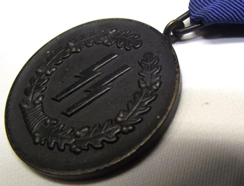WW2 German SS 4 Year Long Service Medal. Type2. — image 7