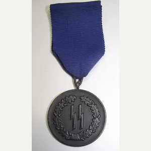WW2 German SS 4 Year Long Service Medal. Type2.