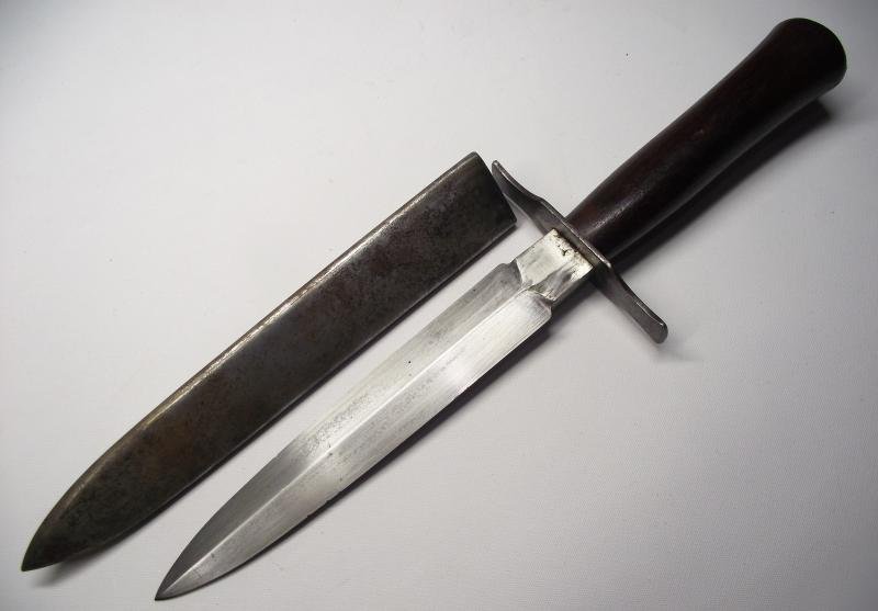 WW1 French Pattern 1916 Fighting Knife. Astier-Prodon, Thiers. — image 3