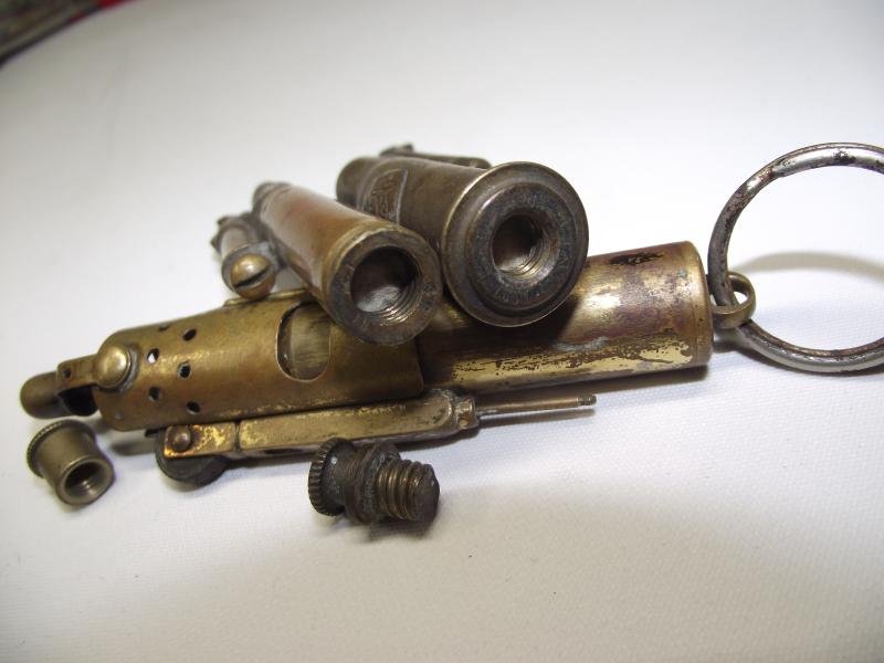 3 X British ''Trench'' Lighters. — image 5
