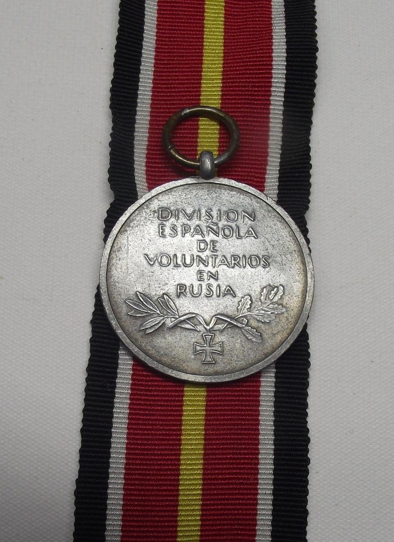 WW2 German Spanish Blue Division Russia Volunteers Medal, 1944. MM1/Deschler. — image 2