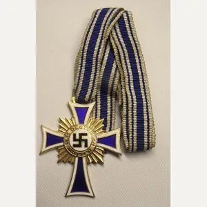 WW2 German Mother Cross in Gold.