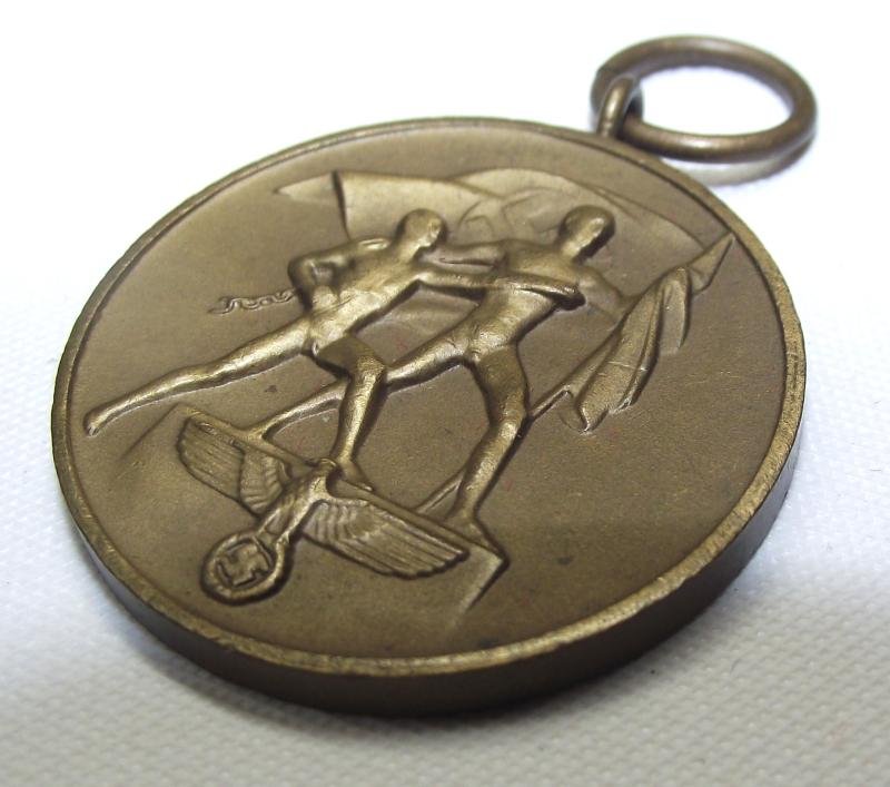 WW2 German 1938 Entry into Sudetenland Czech Anschluss Medal — image 3
