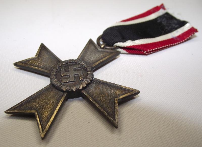 WW2 German War Merit Cross. KvK Without Swords. MM19, E.F.Wiedman. — image 4