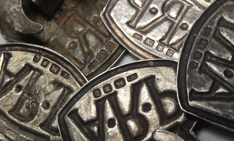 5 X Silver ARP Membership Badges. — image 5