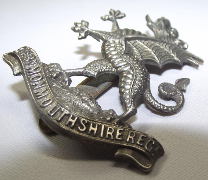3rd Battalion Monmouthshire Regiment Cap Badge. — image 2