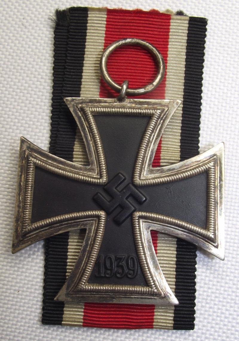 WW2 German Iron Cross 2nd Class. MM3, Deumer. — image 2