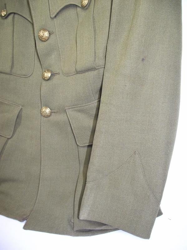 WW2 Welch Regiment SD Jacket. Field Used. — image 4