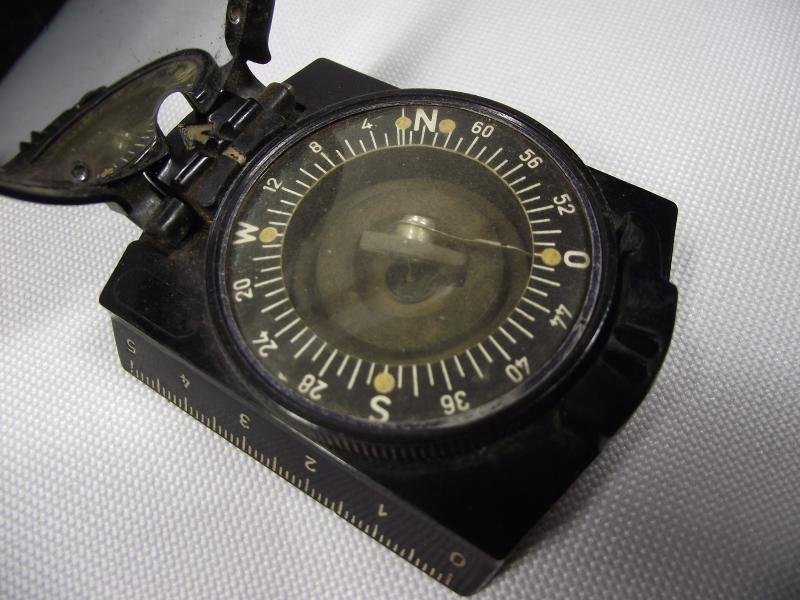 WW2 German Military Marching Compass. — image 6