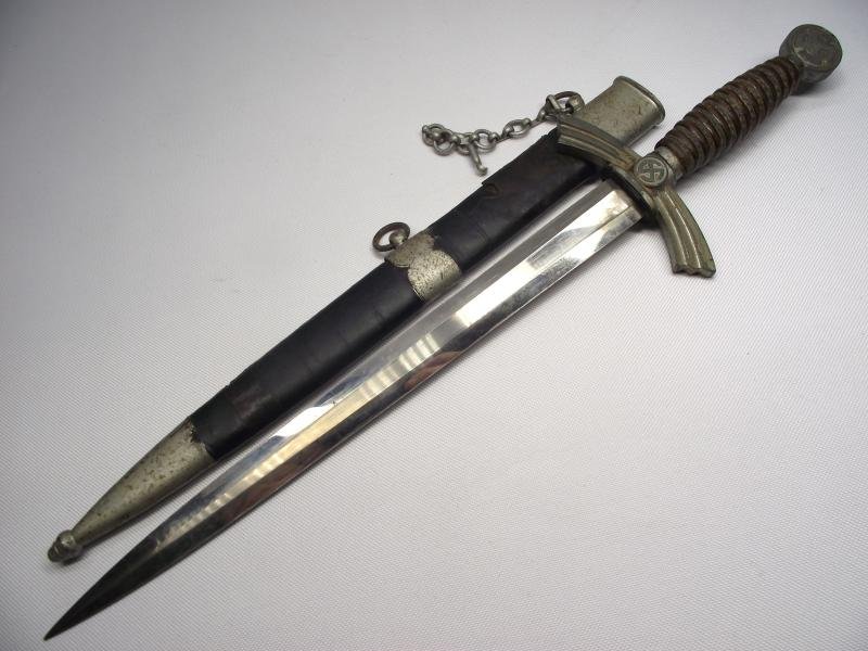 First Pattern Luftwaffe Dagger. F.W.Holler. — image 2